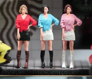1:64 Painted Unpainted Figure Model Miniature Resin Diorama Short Hair Girl Sand New