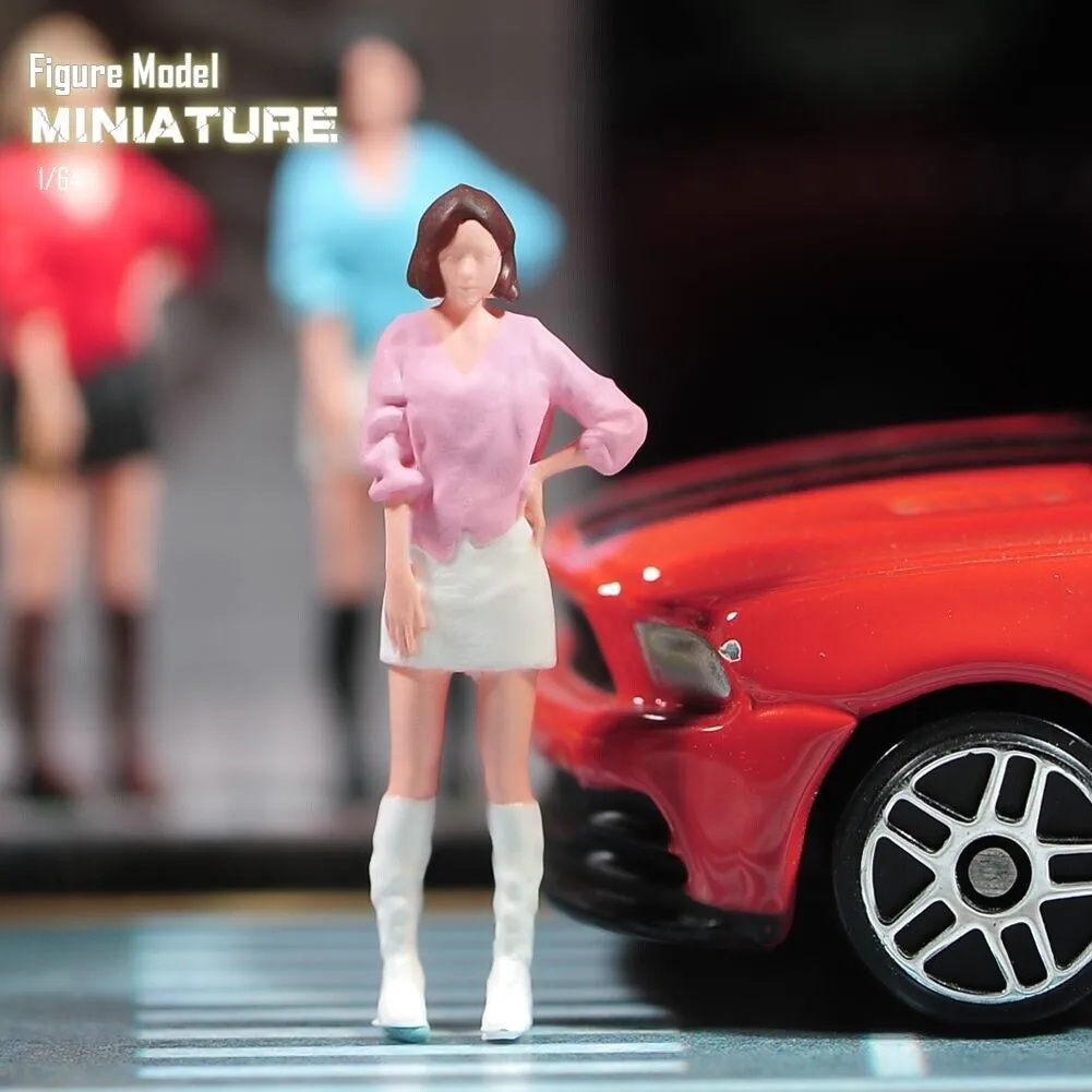 1:64 Painted Unpainted Figure Model Miniature Resin Diorama Short Hair Girl Sand New