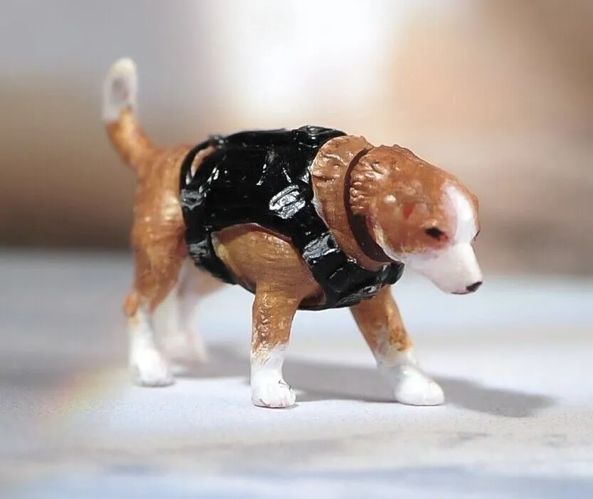 1:64 Painted Unpainted Figure Model Miniature Resin Diorama Soldier Patrol Dog New