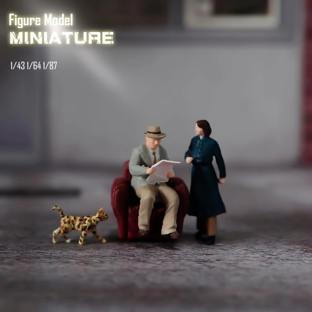 1:43 Scale Miniatures Figurine Hand Painted Tiny People Resin Diorama Figures Action Figure for Cars Vehicles Landscapes Photography Props Ornament (Newspaper Reading Man)