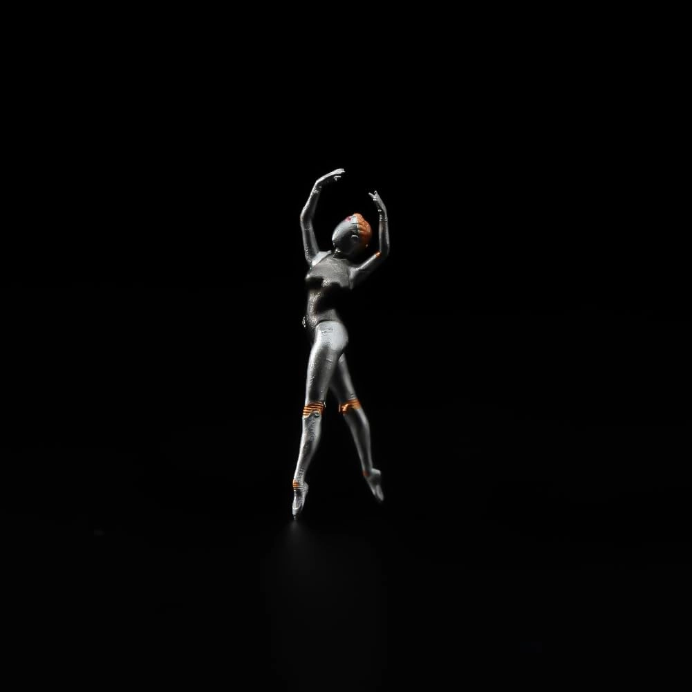 1:64 Scale Miniature Figurines Diorama Action Figure Robot Dance Girl Tiny People Scene Props Figures Model Color Painting for Cars Vehicles Display