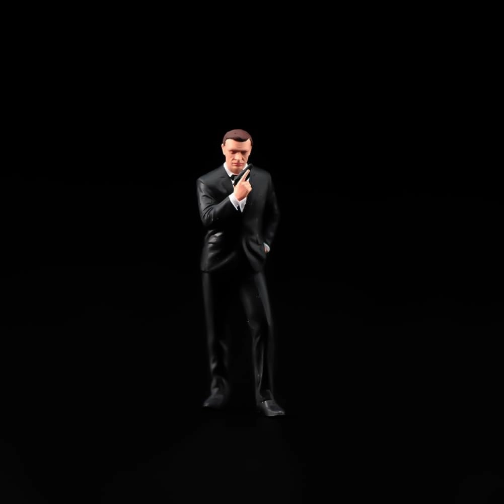 1:64 Scale Miniature Figurines Diorama Pistol James Bond Action Figure Tiny People Scene Props Figures Model Color Painting for Cars Vehicles Display