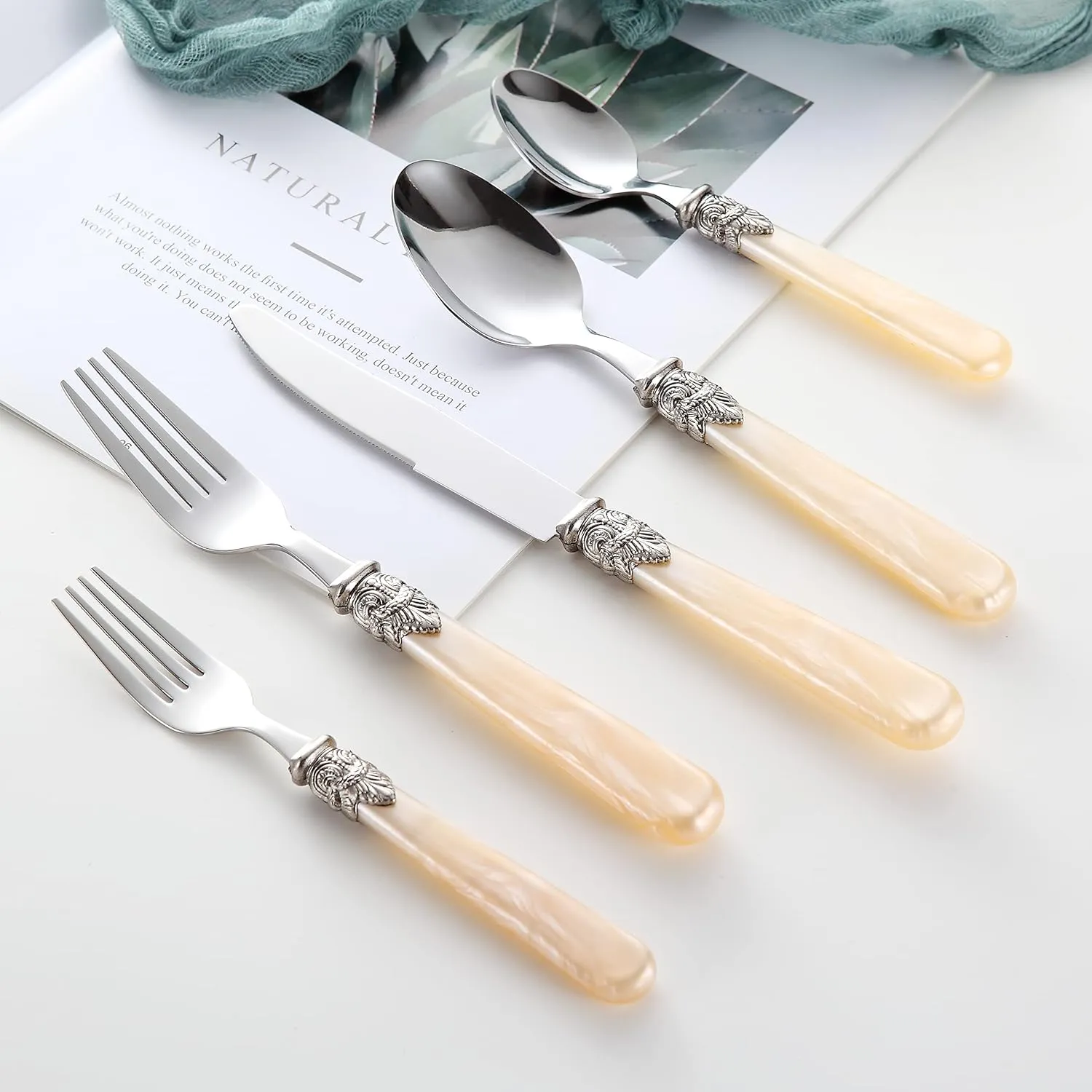 20 pieces 18/10 Stainless Steel Silverware Sets With Champagne Handle,Vintage Cutlery Sets,Sliverware set Service for 4,Dishware Safe (20,champagne)