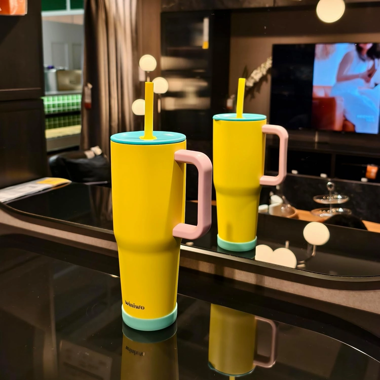 40 oz Tumbler with Handle and Straw for Her, Flexible Straw, Insulated Tumbler Cups with Silicone Bottom, Keeps Beverages Cold Up to 24 Hours, Gym/Work/Travel/School/Gift（Lemon Yellow）