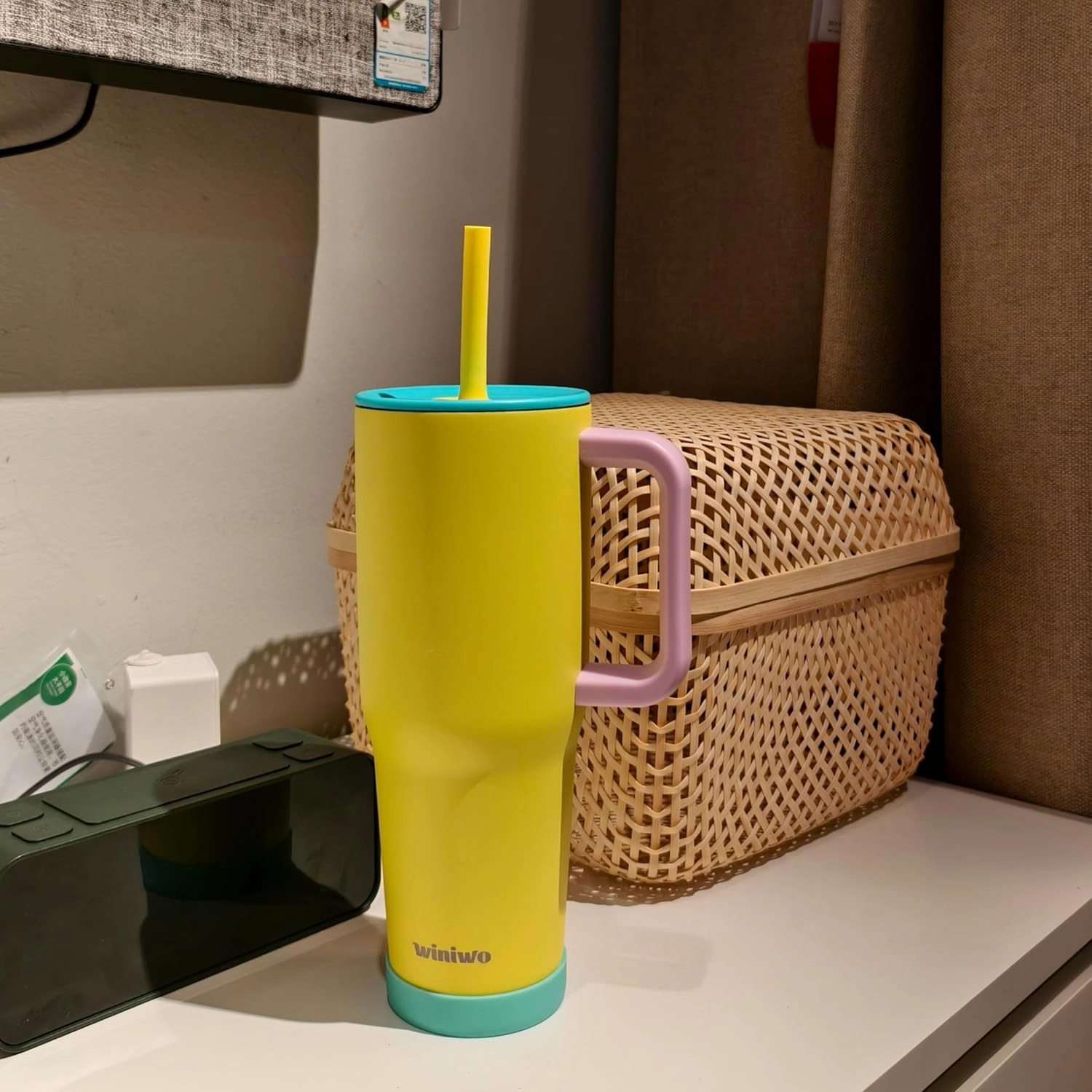 40 oz Tumbler with Handle and Straw for Her, Flexible Straw, Insulated Tumbler Cups with Silicone Bottom, Keeps Beverages Cold Up to 24 Hours, Gym/Work/Travel/School/Gift（Lemon Yellow）