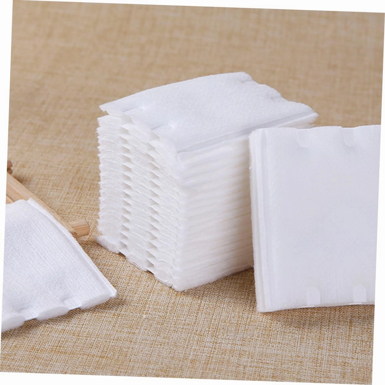 666pcs Double-Sided Cotton Makeup Remover Pads Soft Lightweight Makeup Accessories for Face Skin Care for Toner Application and More