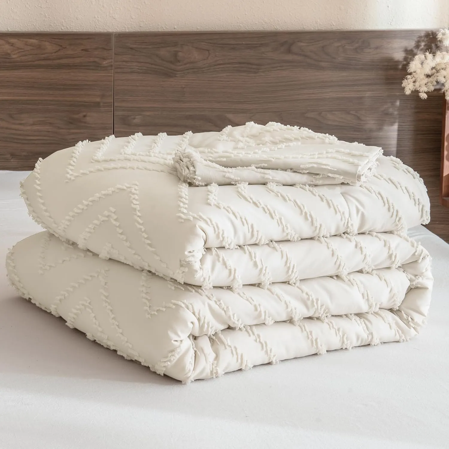 Andency King Size Comforter Set Beige, 3 Pieces Lightweight Comforter King Size Boho Bedding Comforter Sets, Soft Fluffy Cream Tufted Down Alternative Comforter Bed Set