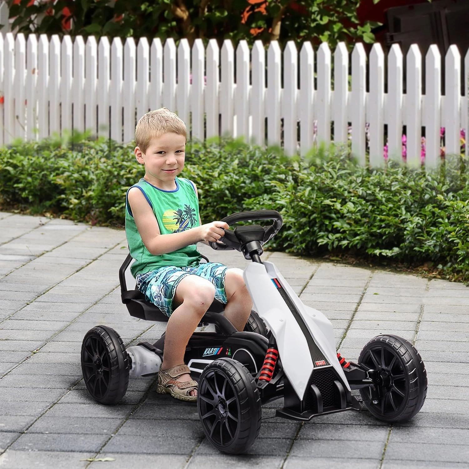 Aosom 12V Electric Go Kart for Kids, Outdoor Ride-On Toy with Forward Backward Drive & Adjustable Speed, Gift for Child 3-8 Years Old, White