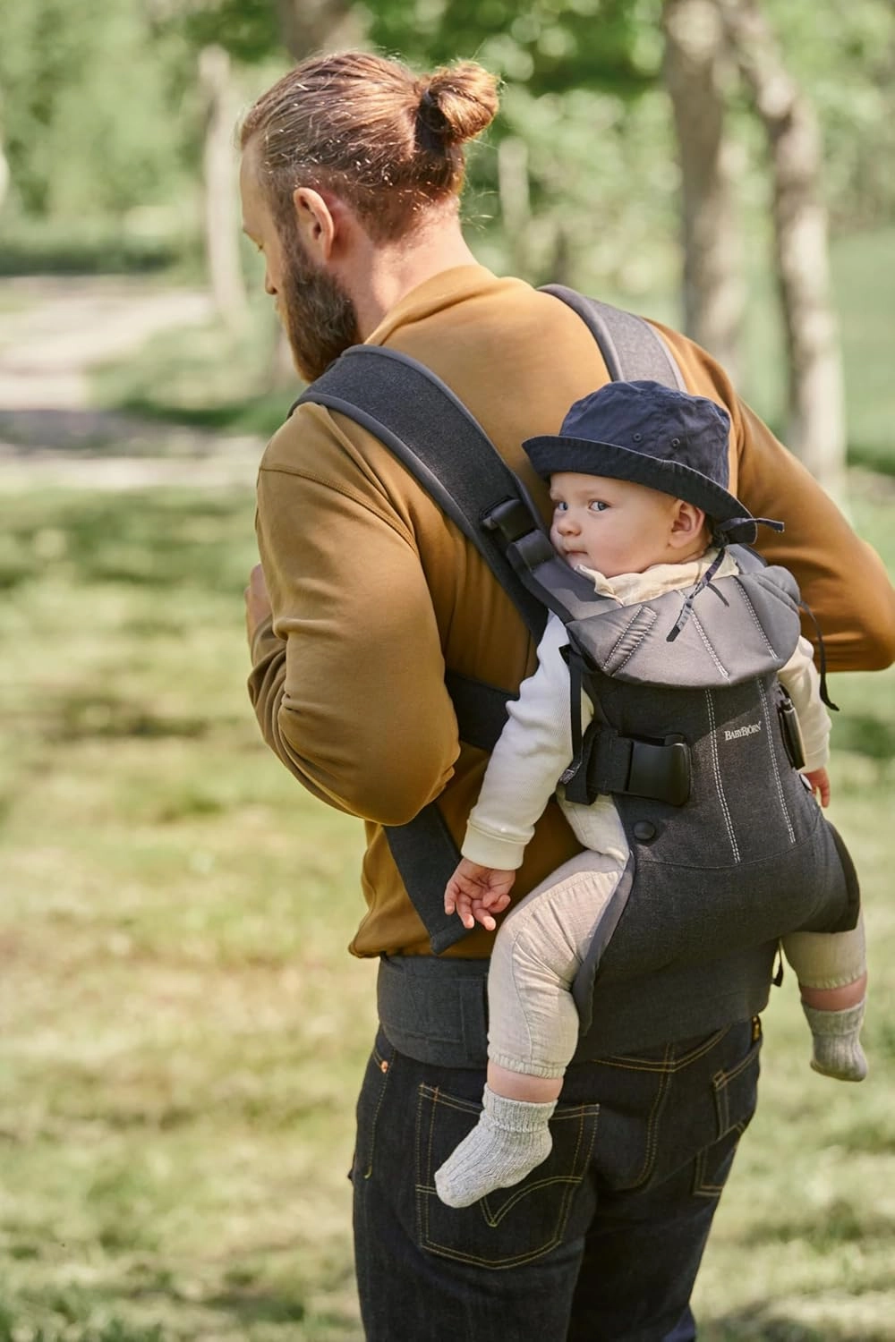 BabyBjörn Baby Carrier One, Cotton, Denim Gray/Dark Gray, One Size (098094US) (Pack of 1)