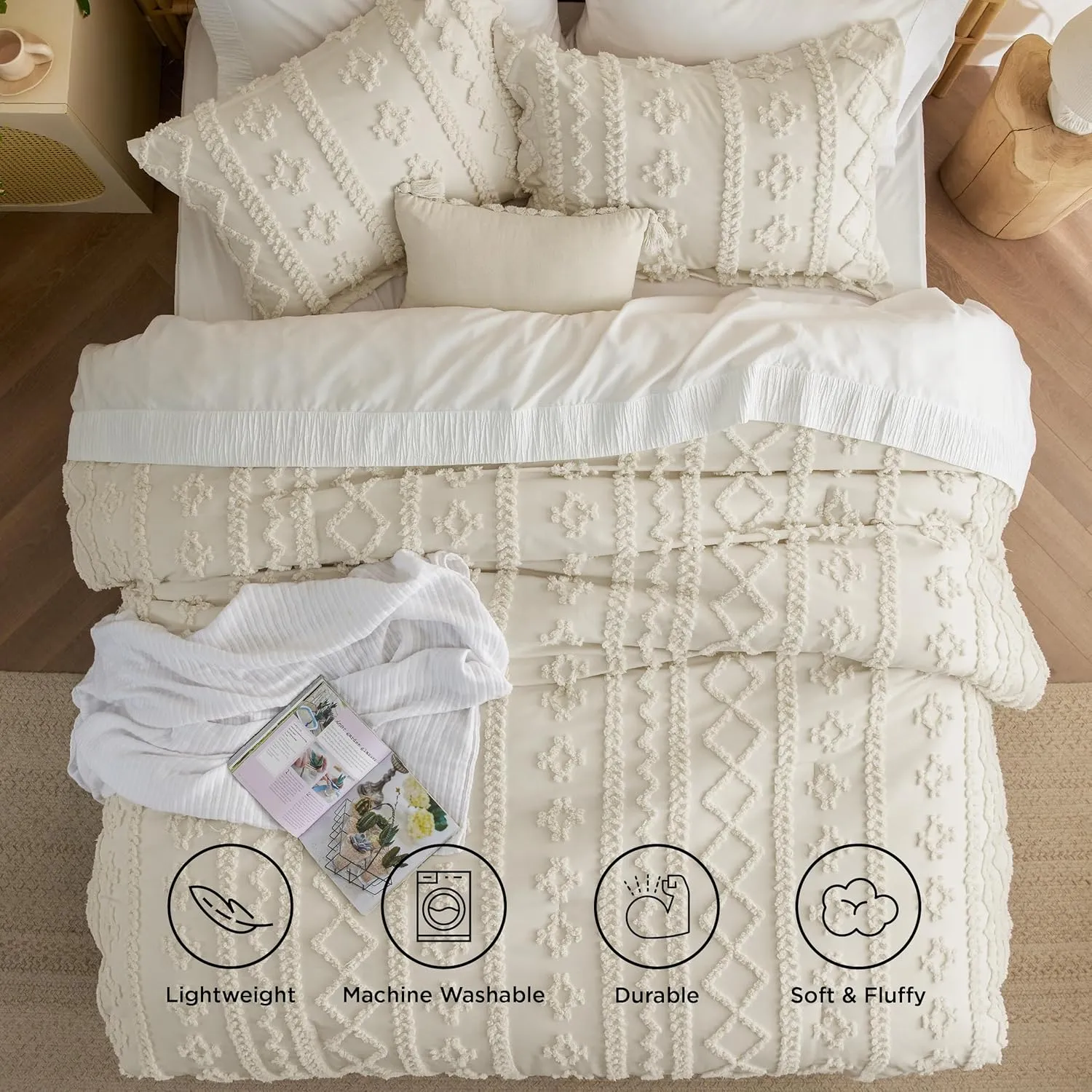 Bedsure Tufted Boho Comforter Set California King Size - Beige Boho Bed Set, GentleSoft™ 3 Pieces Farmhouse Shabby Chic Embroidery Bedding, Gifts for Woman, Soft Jacquard Comforter for All Seasons