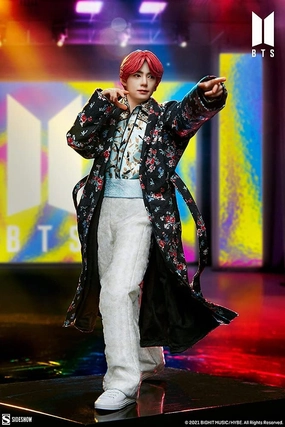 BTS IDOL V Non-Scale Statue Black
