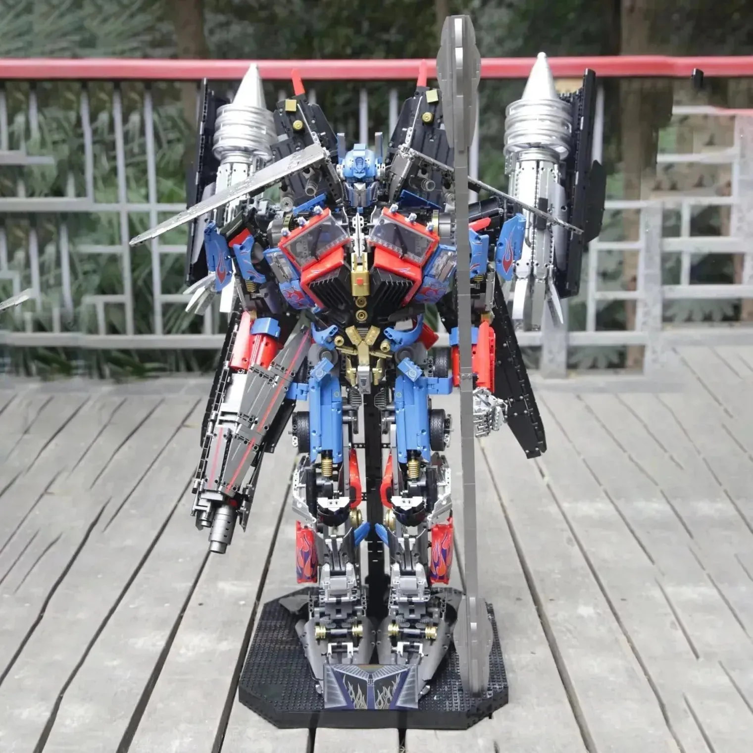 DJ Rambo Man MOC Mecha Transformer Robot Bricks Toys