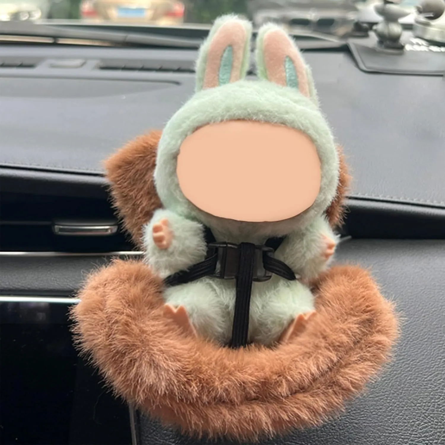 Doll Car Seat for 10-17cm Dolls, with Tie-Dye Soft Furry Cushion, Air Vent Clip & Desktop Stand – Perfect for Blind Box Doll Fans and Collectors (F)