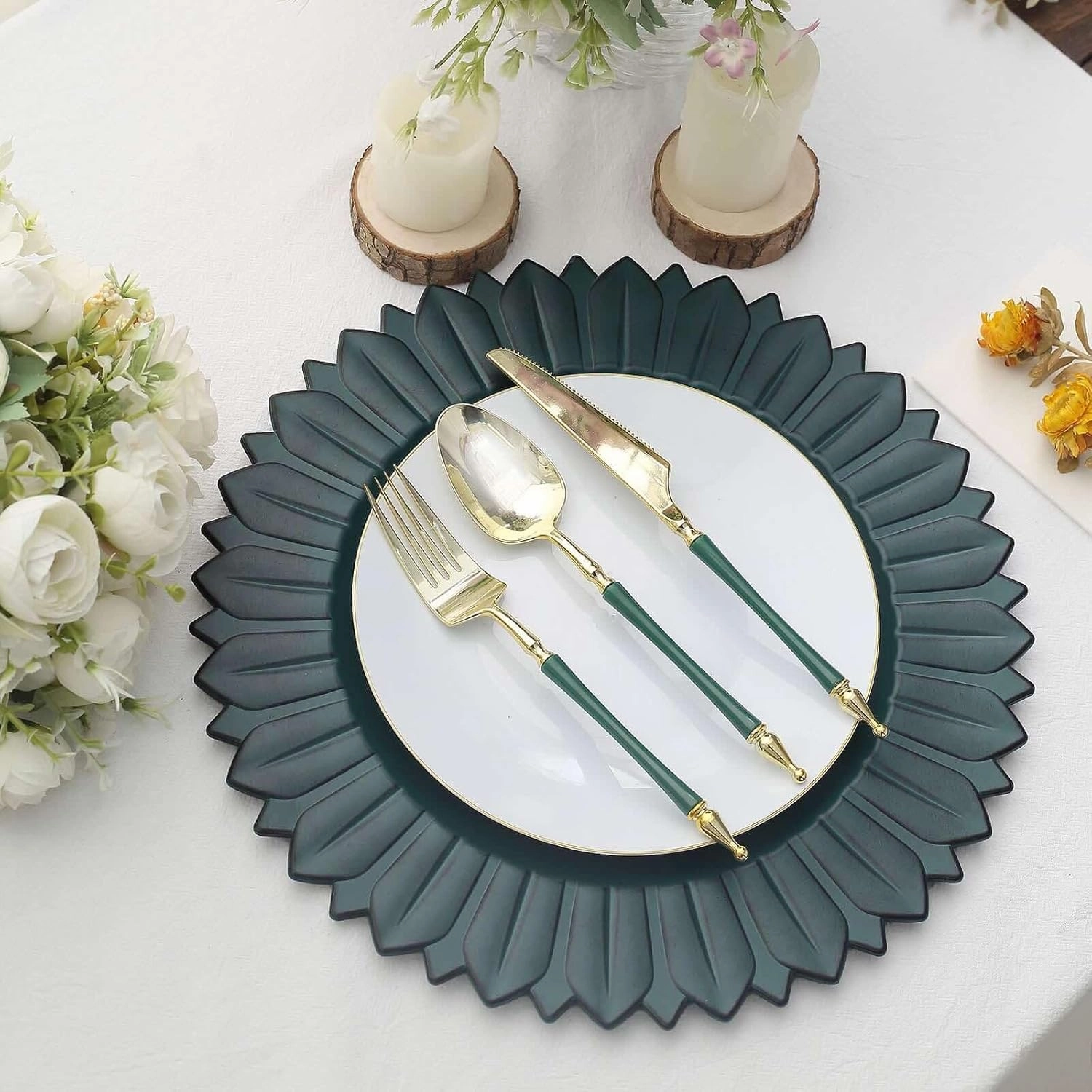 Efavormart 12-Pack Plastic Charger Plates 13" Round Teal with Sunflower Rim - Matte Finish Disposable Dinner Charger Tableware