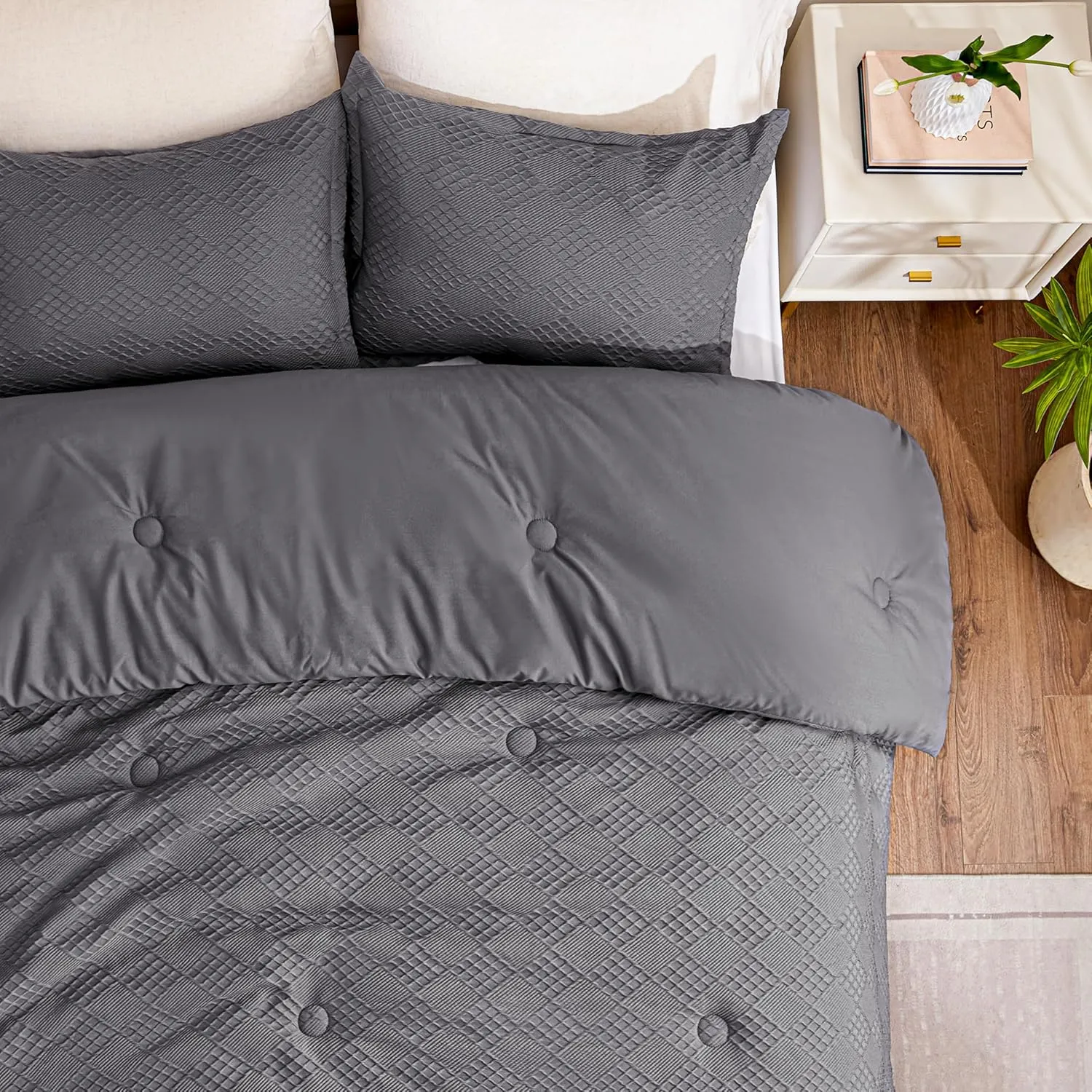 EXQ Home Waffle Comforter Queen Size - Super Soft Embossed Design Comforter Set 3 Pieces, Grey 3D Diamond Pattern Bedding Set,Winter Warm Bed Set,1 Comforter with 2 Pillowcases