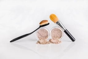 FOUNDATION & CONCEALER COMBO w/BRUSHES (PINK BISQUE FOUNDATION & LIGHT CONCEALER) Mineral Makeup Kit Full Size Set Matte Bare Face Sheer Powder Cover