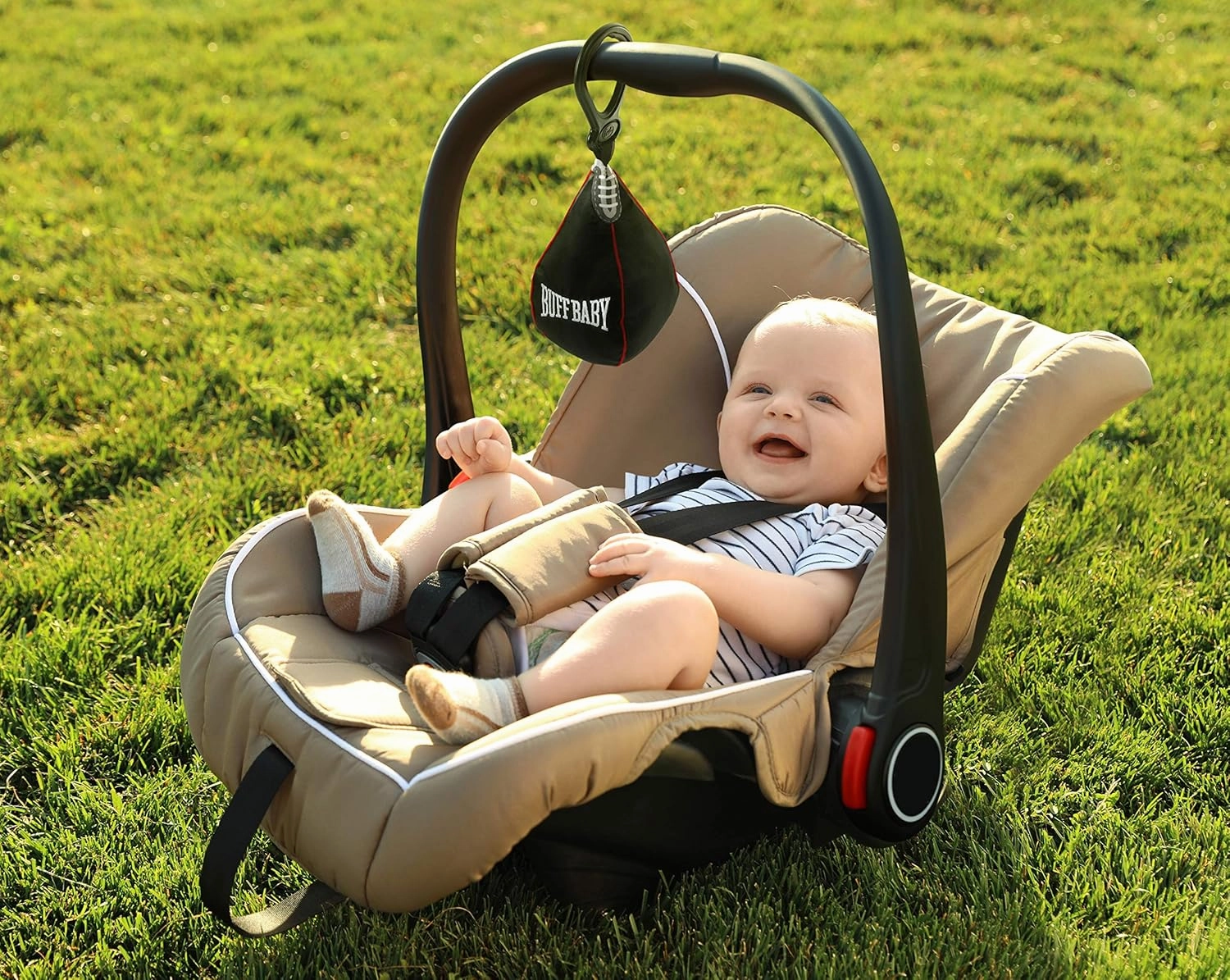 Genuine Fred BUFF BABY Speed Bag Crinkle Toy, Hanging Toy for Play Gym and Stroller, Engaging and Sensory Rich Toy, Fun Gift for Fitness Enthusiast and New Parents, Unique Gift