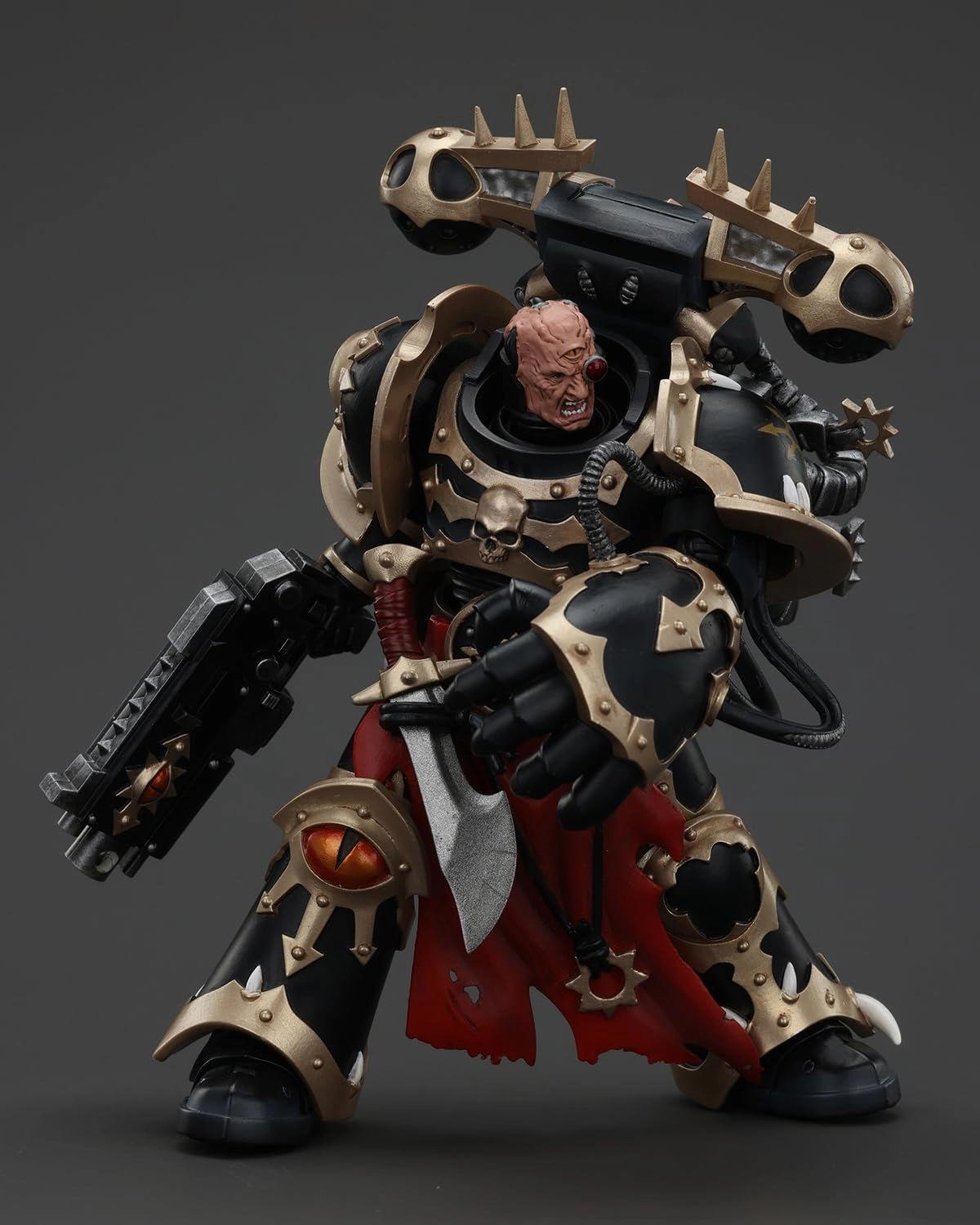 JoyToy Warhammer 40K Genuine License 1:18 Action Figure, Chaos Space Marines Black Chosen with Bolt Pistol and Power Fist, 4.96 inch Collectible Action Figures Sets