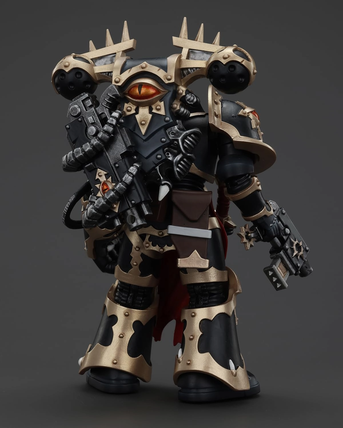 JoyToy Warhammer 40K Genuine License 1:18 Action Figure, Chaos Space Marines Black Chosen with Bolt Pistol and Power Fist, 4.96 inch Collectible Action Figures Sets