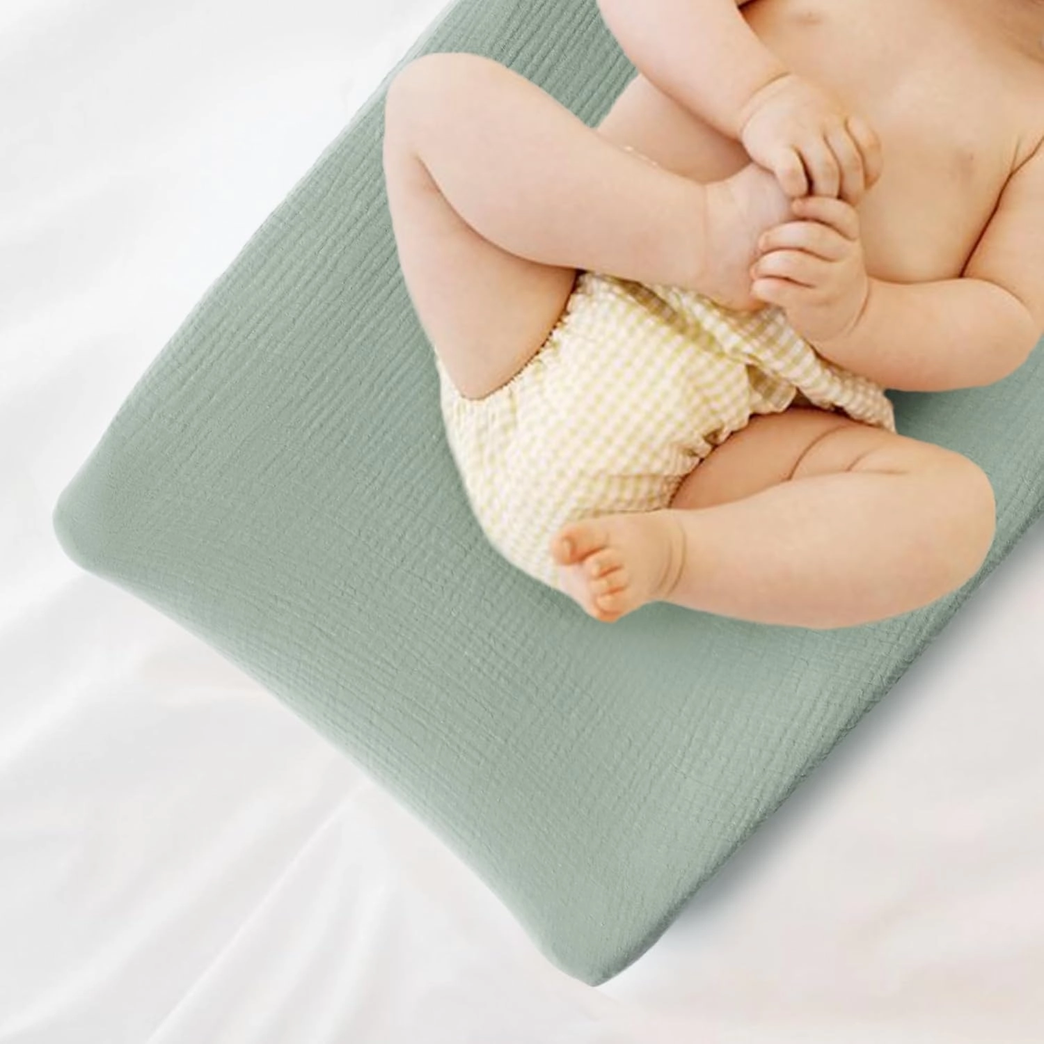Konssy Muslin Changing Pad Cover for Baby Girls Boys, 100% Cotton Fitted Diaper Chang Table Covers, Soft Breathable Changing Pad Sheets, 2 Pack (Leafy,Green)