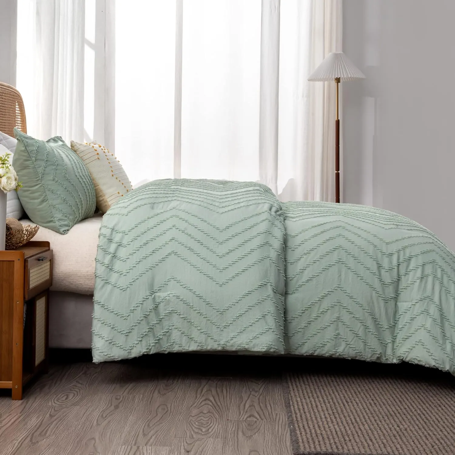 Litanika Sage Green California King Comforter Set, 3 Pieces Cal King Oversized Chevron Tufted Boho Bedding Comforter Sets, Fluffy Bed Set (104x96In Comforter & 2 Pillowcases)