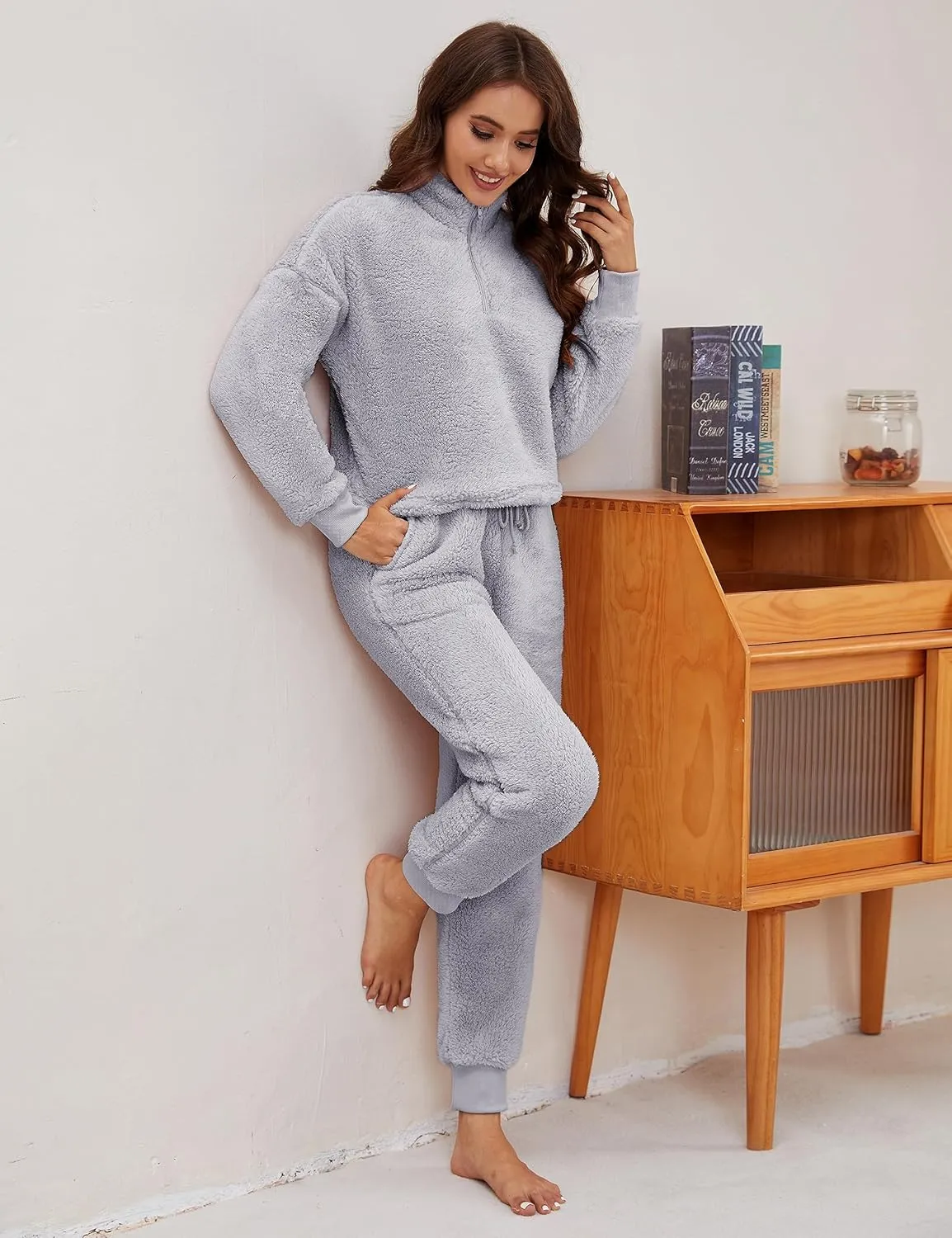 LTSCNRM Womens Fuzzy Pajamas Sets Lounge Fluffy Fleece Sleepwear Zip Up Pullover Pockets