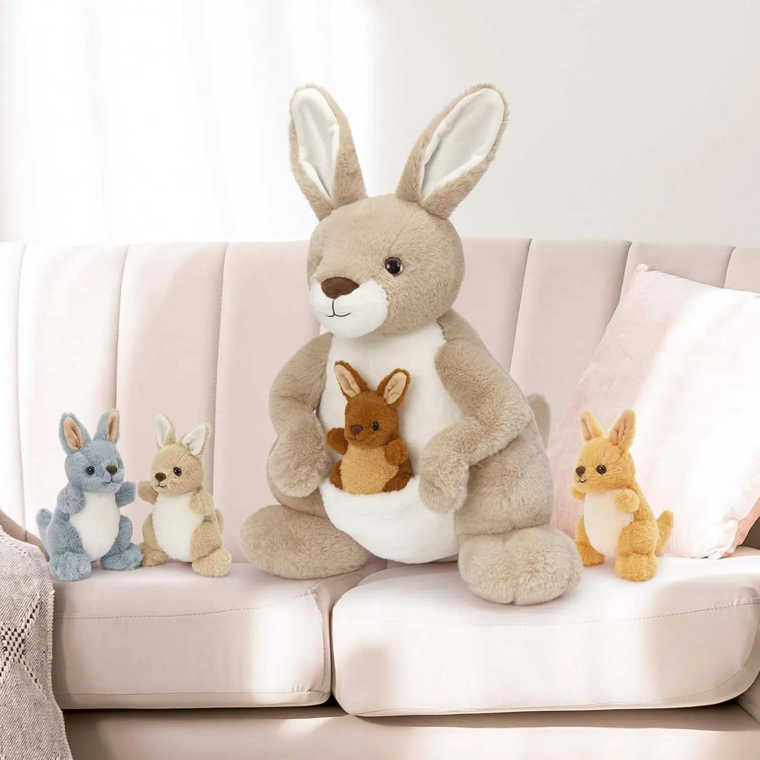 MaoGoLan 5 Pcs Kangaroo Stuffed Animals with Pouch for Girl,20" Kangaroo Plush with 4 Small Babies Wallaby for Party Favor,Mama Baby Wallaby Stuffed Animal for Christmas Birthday