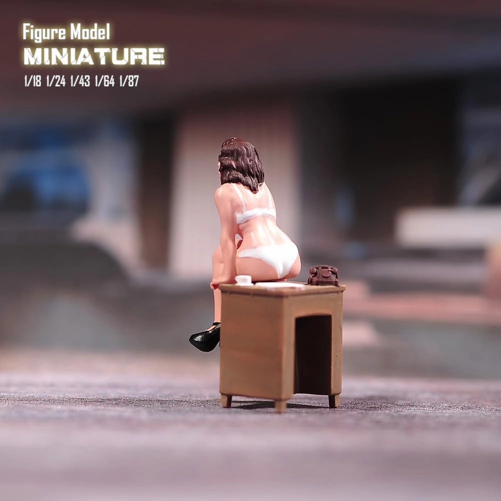 Painted Miniatures 1/18 1/24 1/64 1/43 1/87 Scale Agent Carter Sit On Cabinet Underwear Girl Scene Diorama Action Figure Tiny People Doll Unpainted Model For Car Vehicles (Painted, 1/24 Scale)
