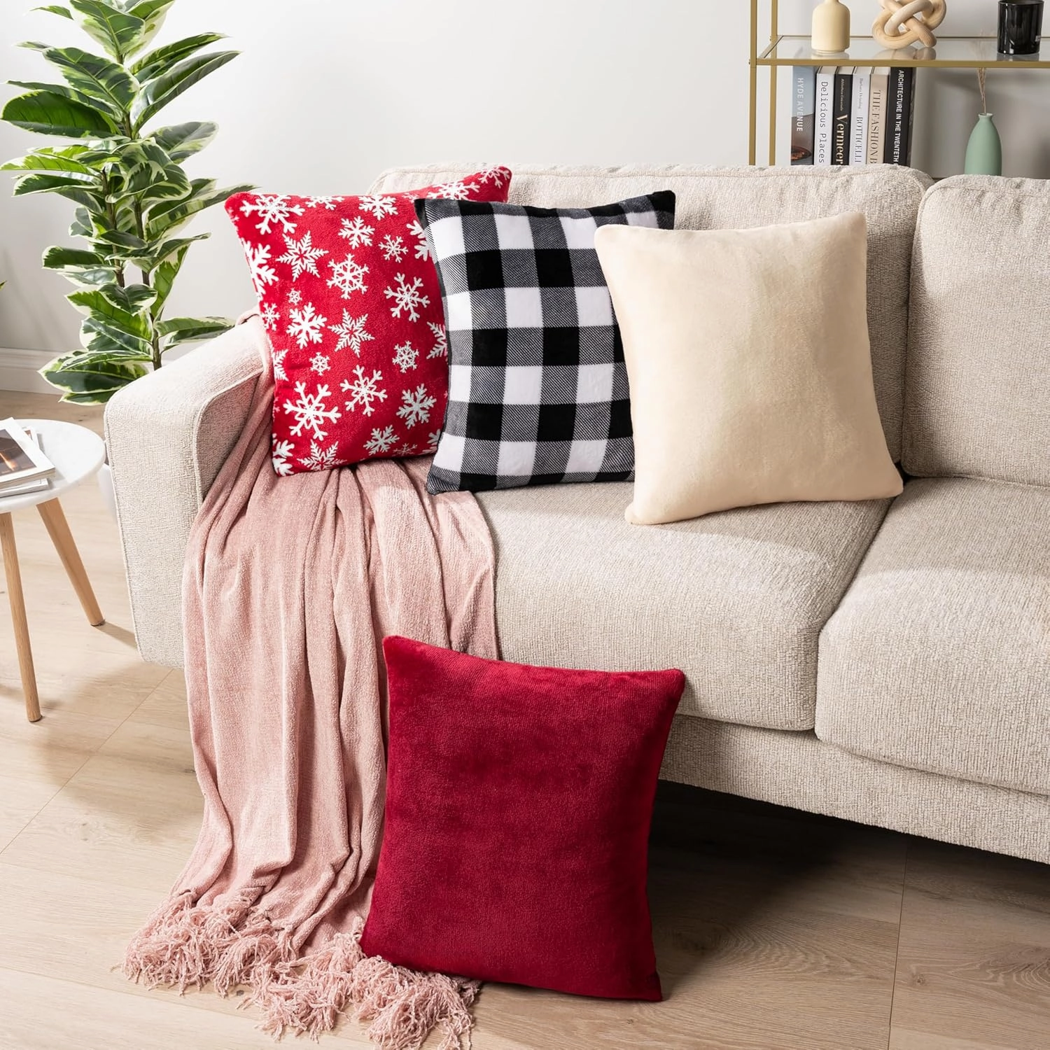 PAVILIA Checker Plaid Throw Pillow Covers 20x20 Set of 2, Decorative Pillow Cases Bed Sofa Couch, Boho Aesthetic Accent Decor Cushion Bedroom Living Room, Velvet Square Euro Sham Covers, Black White