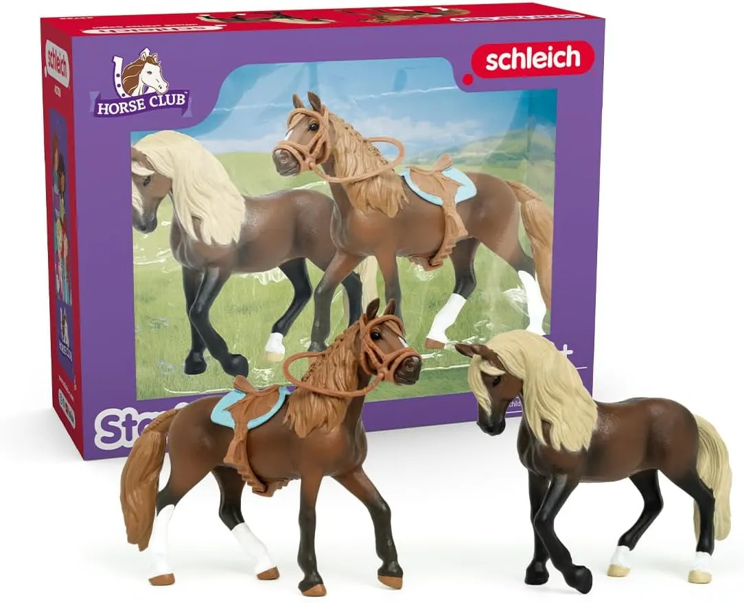 Schleich Horse Club 4-Piece Paso Peruano Horse Toy Set with Paso Peruano Mare, Stallion and Saddle with Bridle
