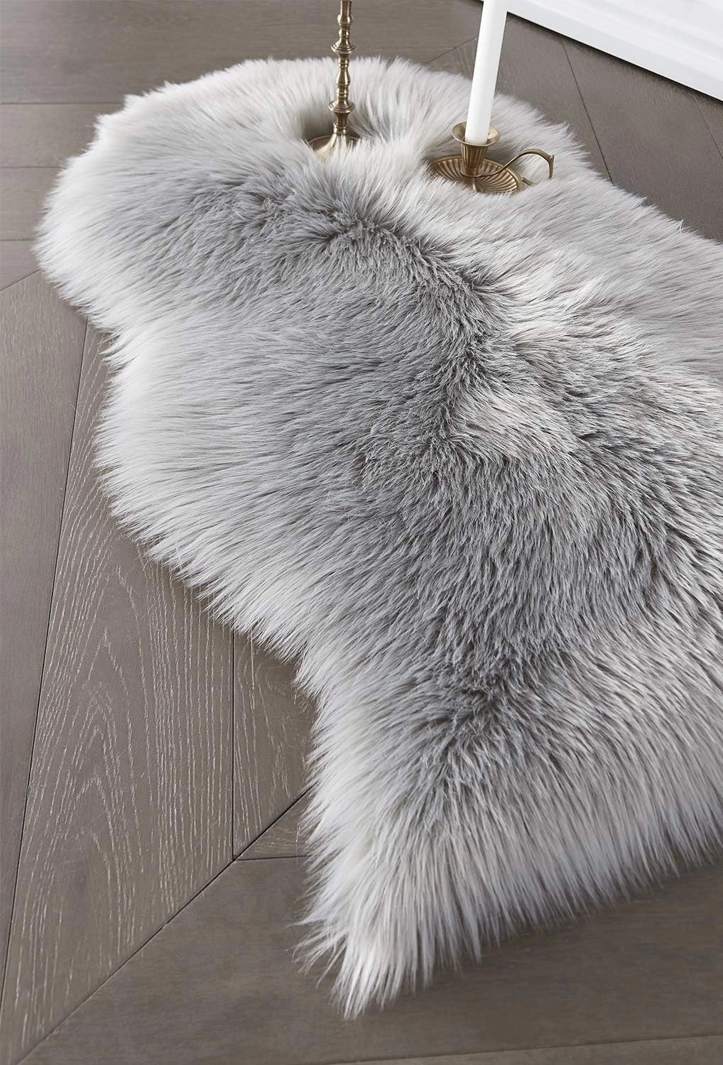 SERISSA Faux Sheepskin Fur Area Rug Grey Fur Chair Cover Seat Pad Small Fuzzy Rug for Bedroom Floor Sofa Living Room Decor 2x3 Feet