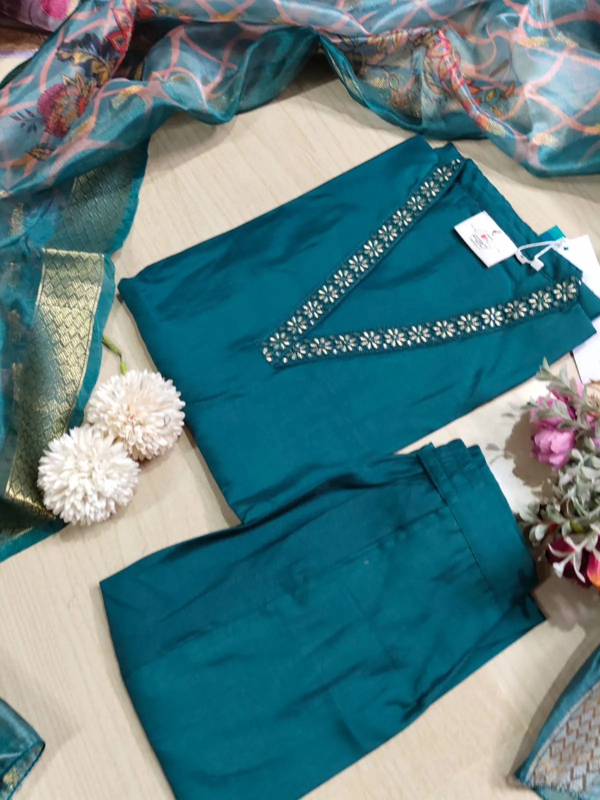 shiny dupatta set SSD05