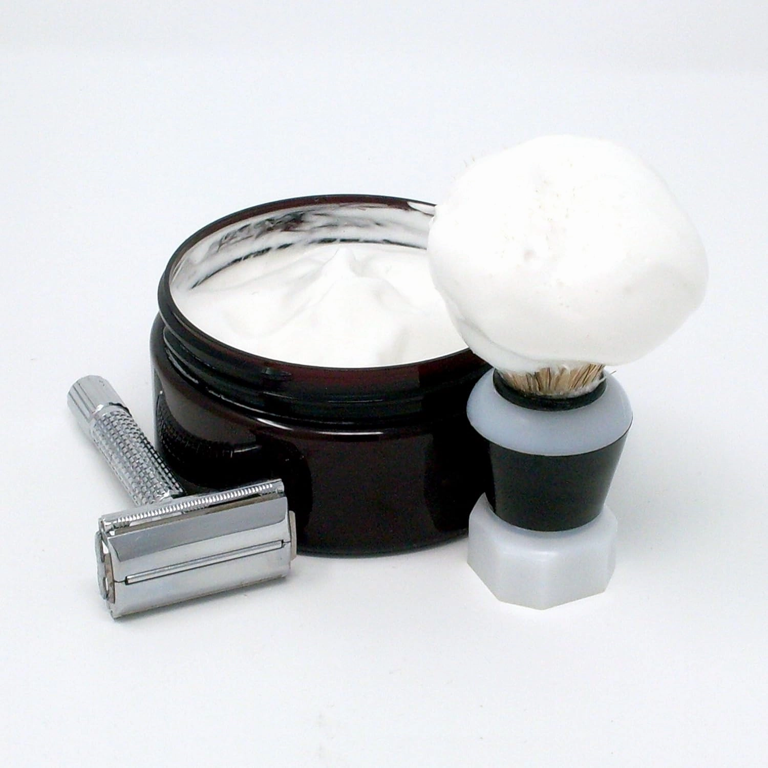 TSE for Men Barbershop Shaving Soap with Tallow and Shea Butter. Natural Ingredients for Rich Lather and a Smooth Comfortable Shave. Artisan 4.5 oz Semi-Soft Italian Style. Made in the USA.