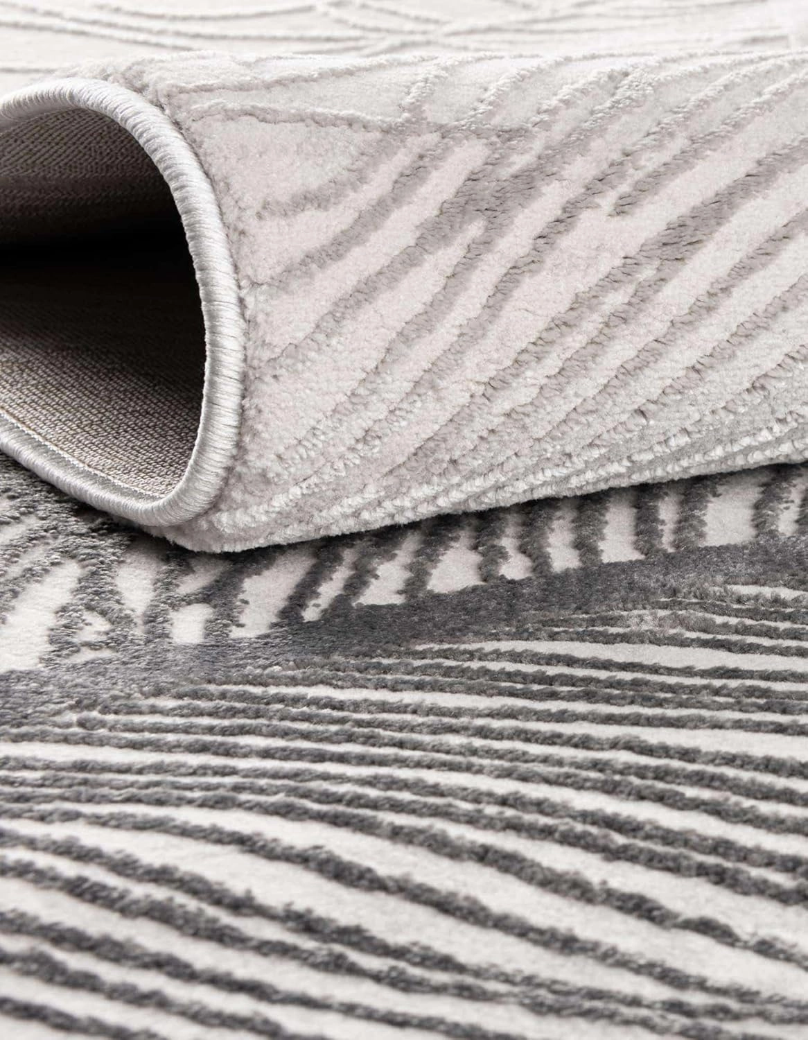 Unique Loom Finsbury Collection Area Rug - Camilla (6' 1" x 9' Rectangle, Gray/ Ivory)
