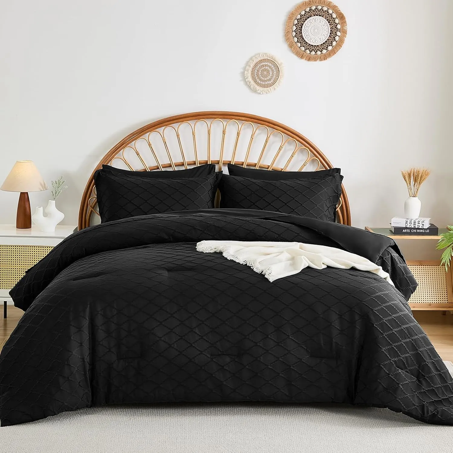 Yiran Black Comforter Set King Size, Jacquard Tufted 7 Piece Bed in a Bag, Textured Spring Summer Soft Microfiber Chic Complete Bedding Set with Sheets for All Season
